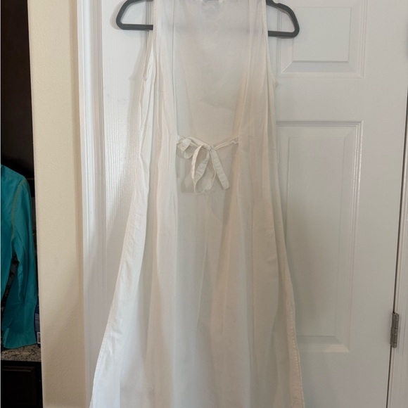 100% Cotton White Maxi Dress - Picture 4 of 5